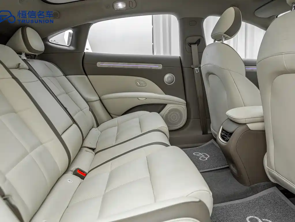 Zhiji L6 2025 Pro Max купить на сайте DeffCars