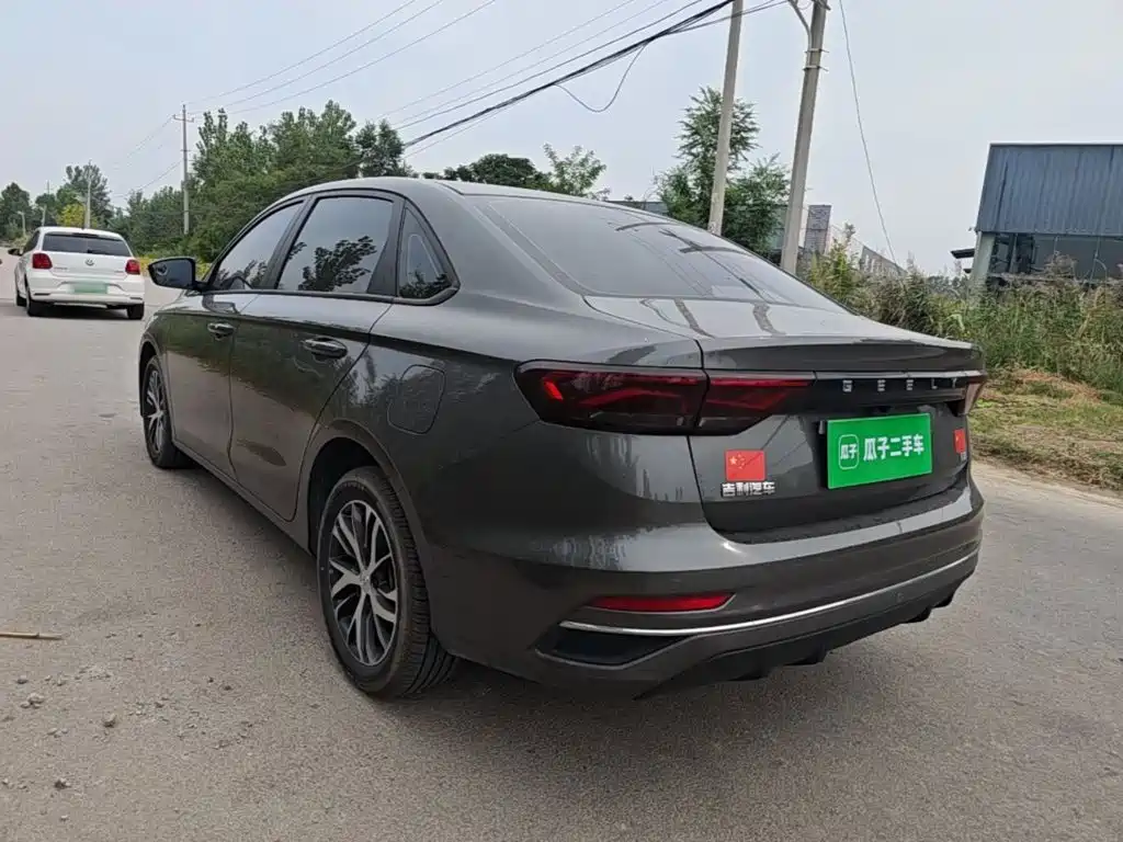 Emgrand 2025 4th Generation 1.5L CVT Dragon Edition купить на сайте DeffCars
