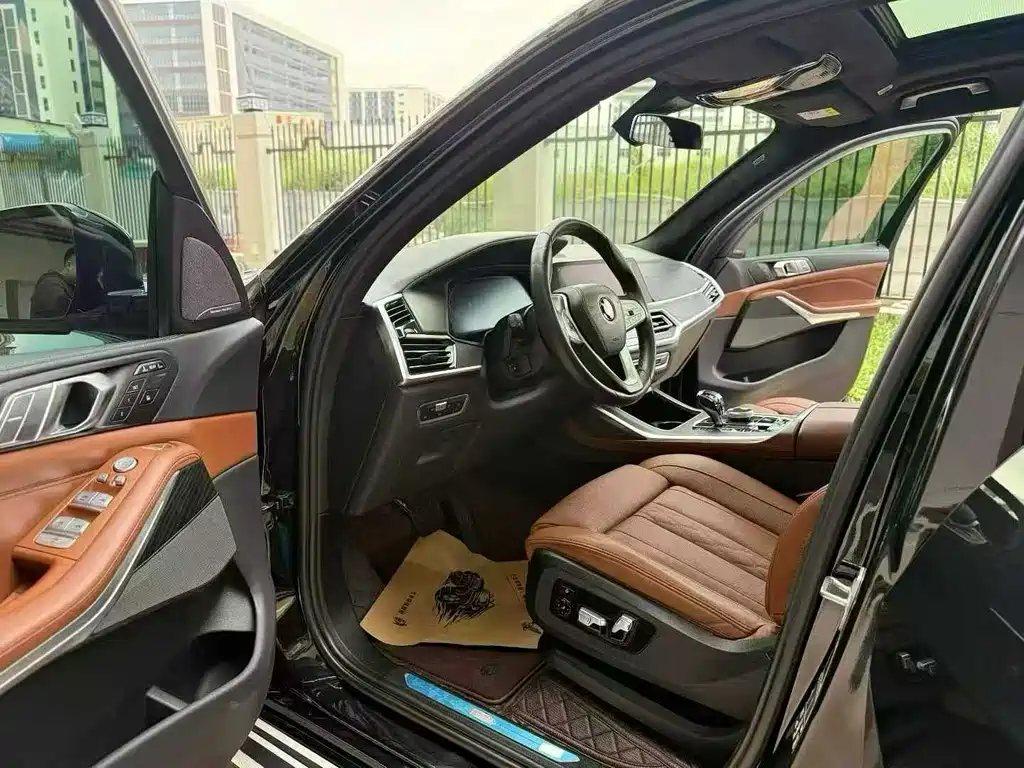 BMW X7 2022 xDrive40i Exclusive M Sports Package купить на сайте DeffCars