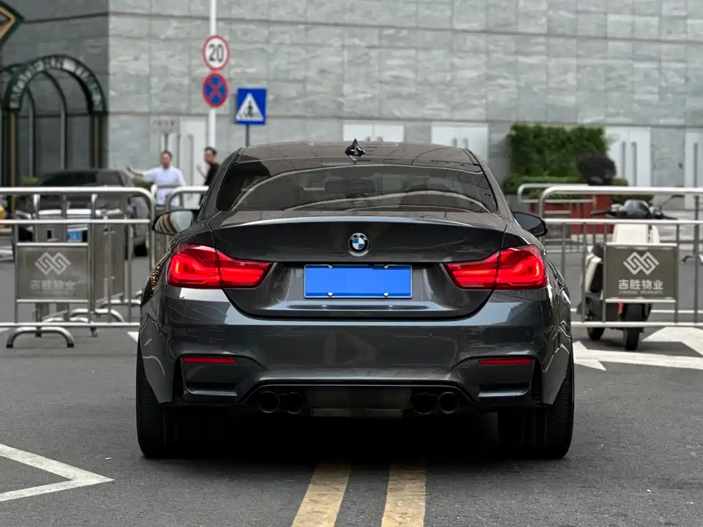 BMW M4 2019 M4 Coupe Racing Edition купить на сайте DeffCars