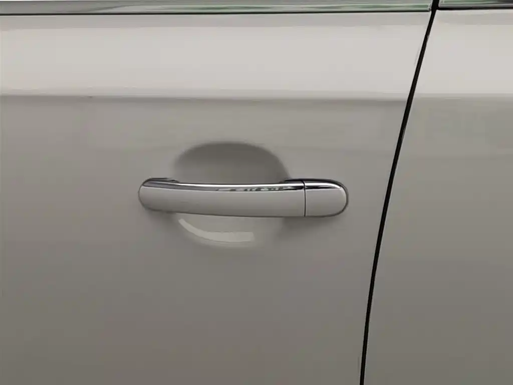 Sagitar 2012 1.4TSI automatic luxury model купить на сайте DeffCars