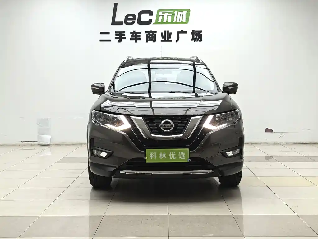 X-Trail 2017 2.0L CVT Comfort Edition 2WD купить на сайте DeffCars