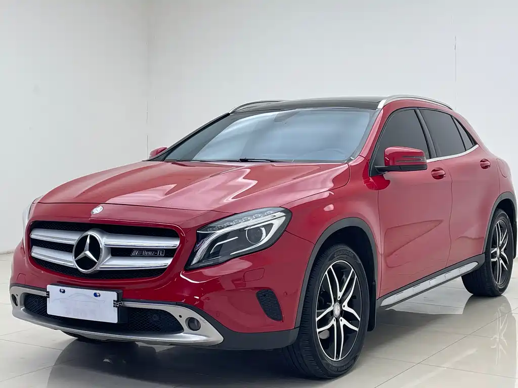 Mercedes-Benz GLA 2016 GLA 200 Fashion Model купить на сайте DeffCars