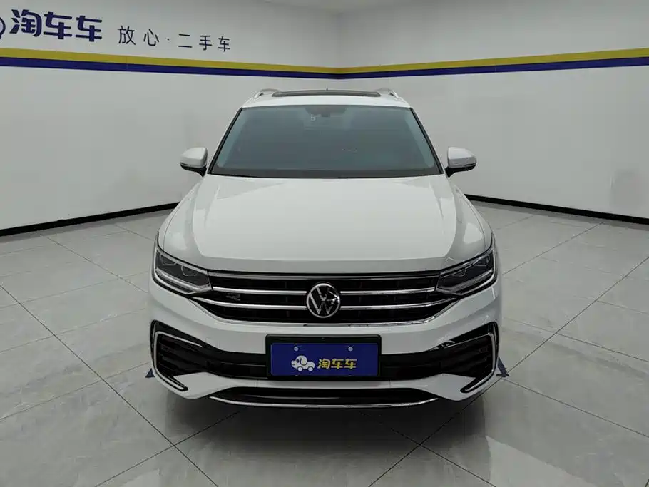 Tiguan L 2024 330TSI automatic two-wheel drive R-Line version купить на сайте DeffCars