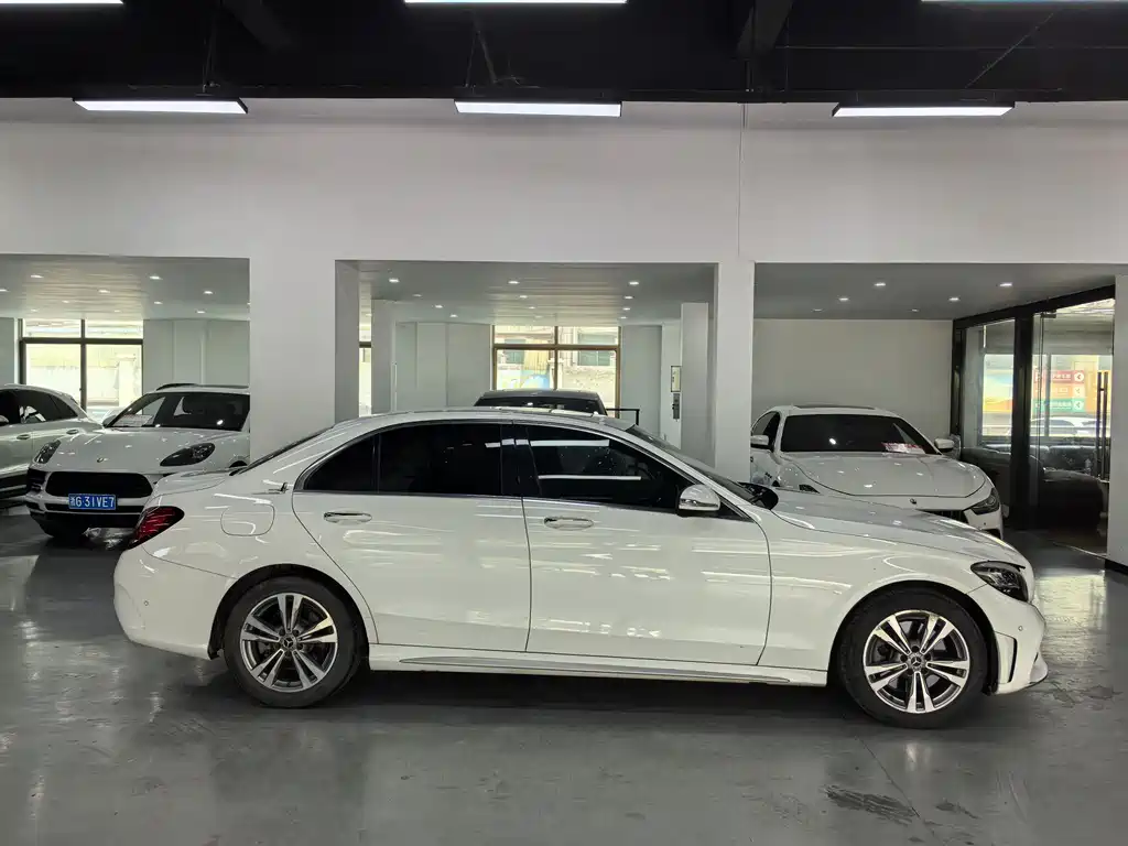 Mercedes-Benz C-Class 2020 C 200 L Fashionable Sports Edition купить на сайте DeffCars