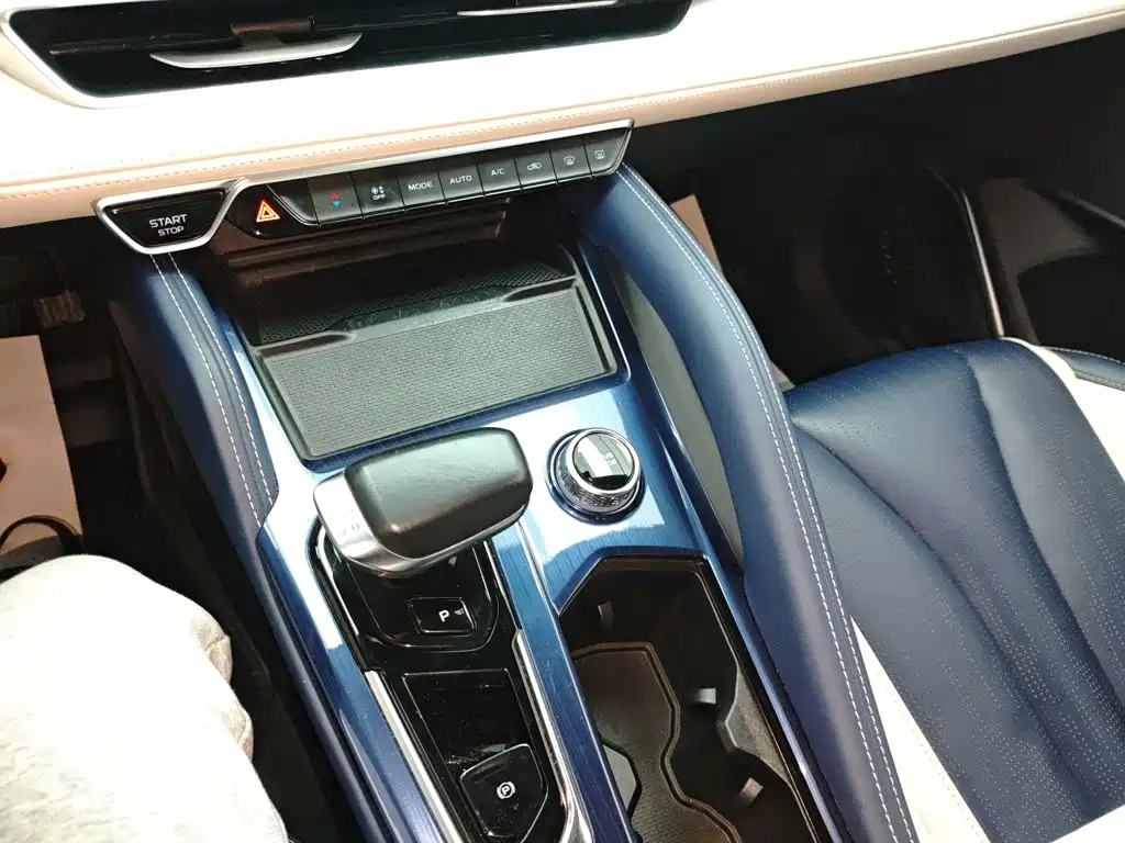Xingyue L 2022 1.5T Thor Hi·F petrol-electric hybrid version Super Rui купить на сайте DeffCars