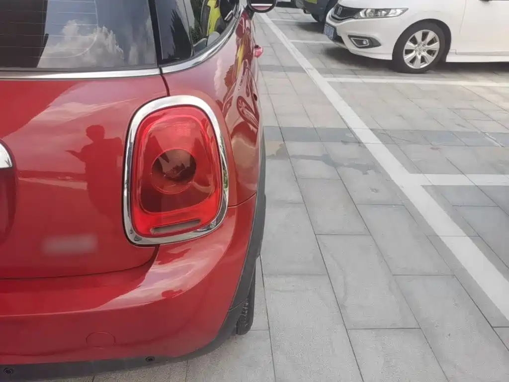 MINI 2014 1.2T ONE купить на сайте DeffCars