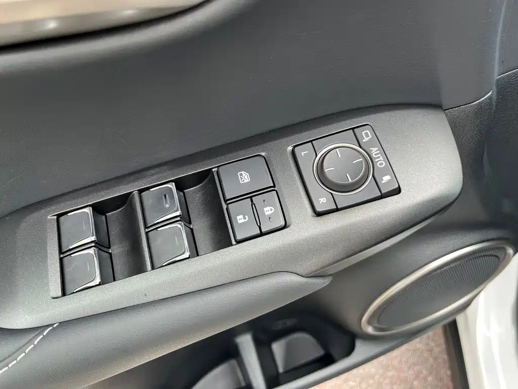 Lexus NX 2020 200 FWD Front Edition National VI купить на сайте DeffCars