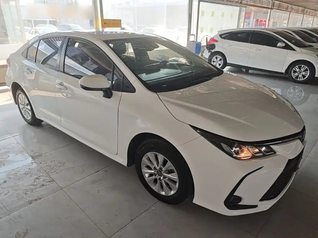 Corolla 2019 1.2T S-CVT GL Pioneer Edition купить на сайте DeffCars