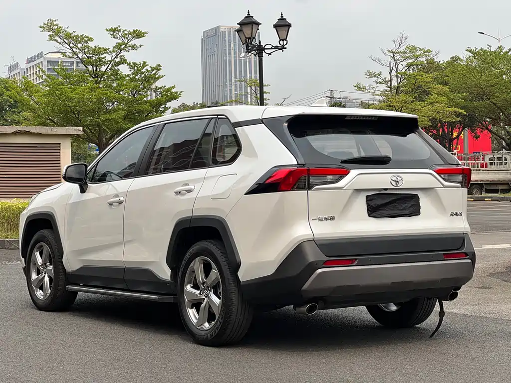 RAV4 Rongfang 2022 2.0L CVT two-wheel drive fashion Plus version купить на сайте DeffCars
