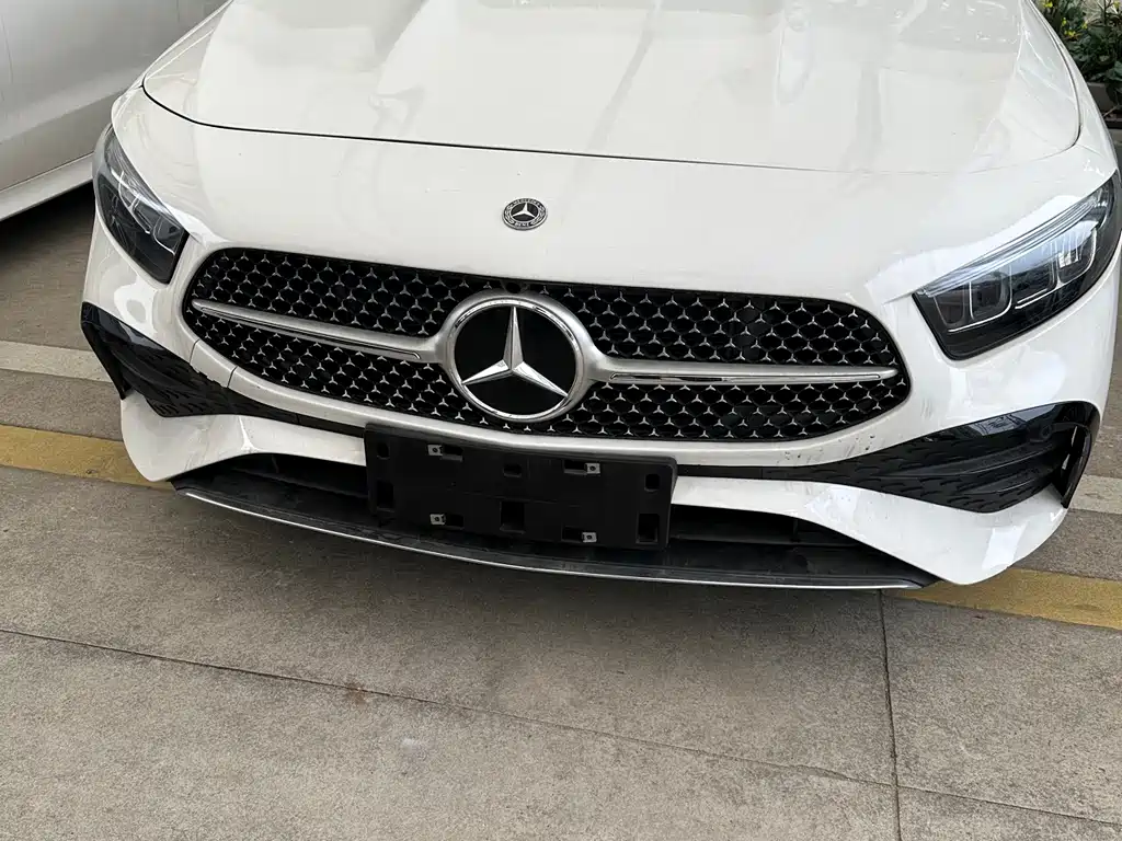 Mercedes-Benz A-Class 2024 A 200 L Fashion купить на сайте DeffCars