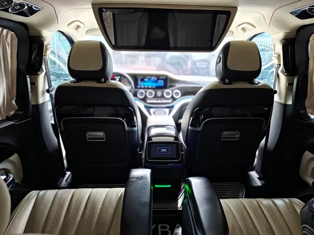 Vito 2023 2.0T Business Edition 7 seats купить на сайте DeffCars