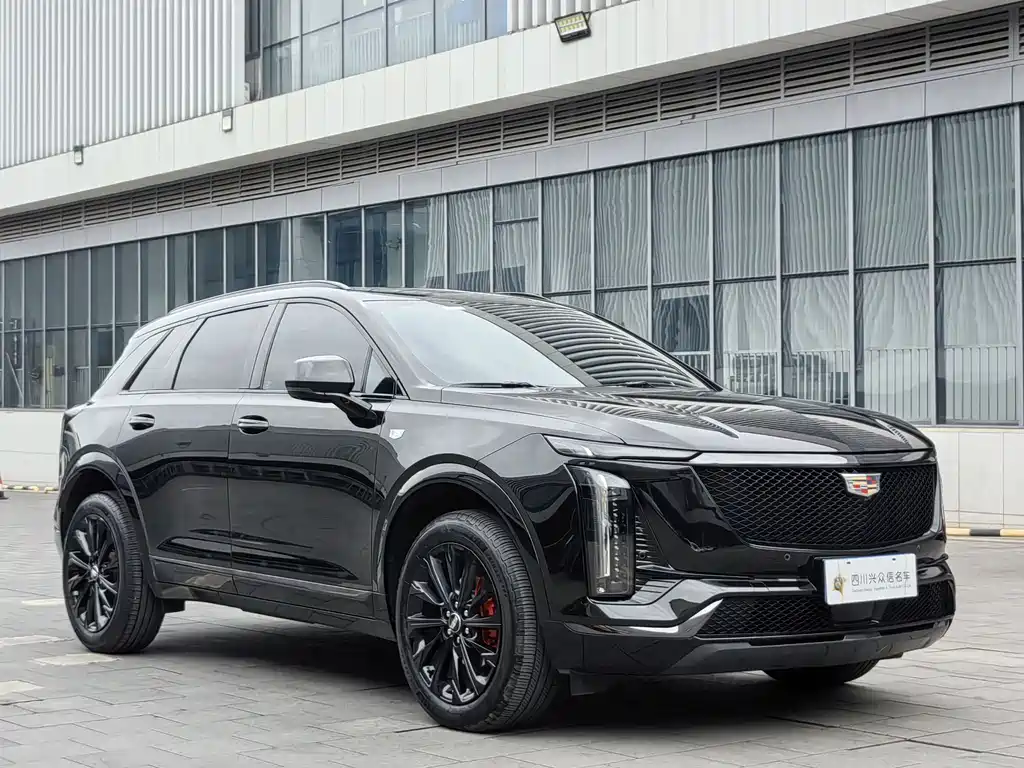 Cadillac XT5 2025 2.0T luxury model купить на сайте DeffCars