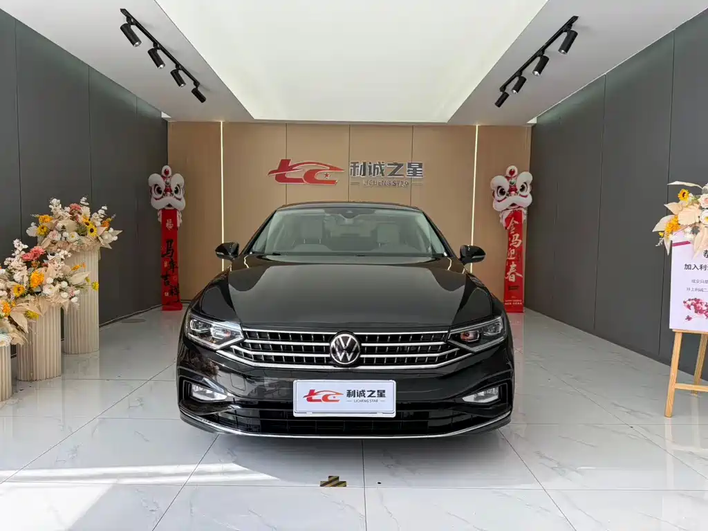 Magotan 2023 2 million commemorative edition 330TSI DSG luxury model купить на сайте DeffCars