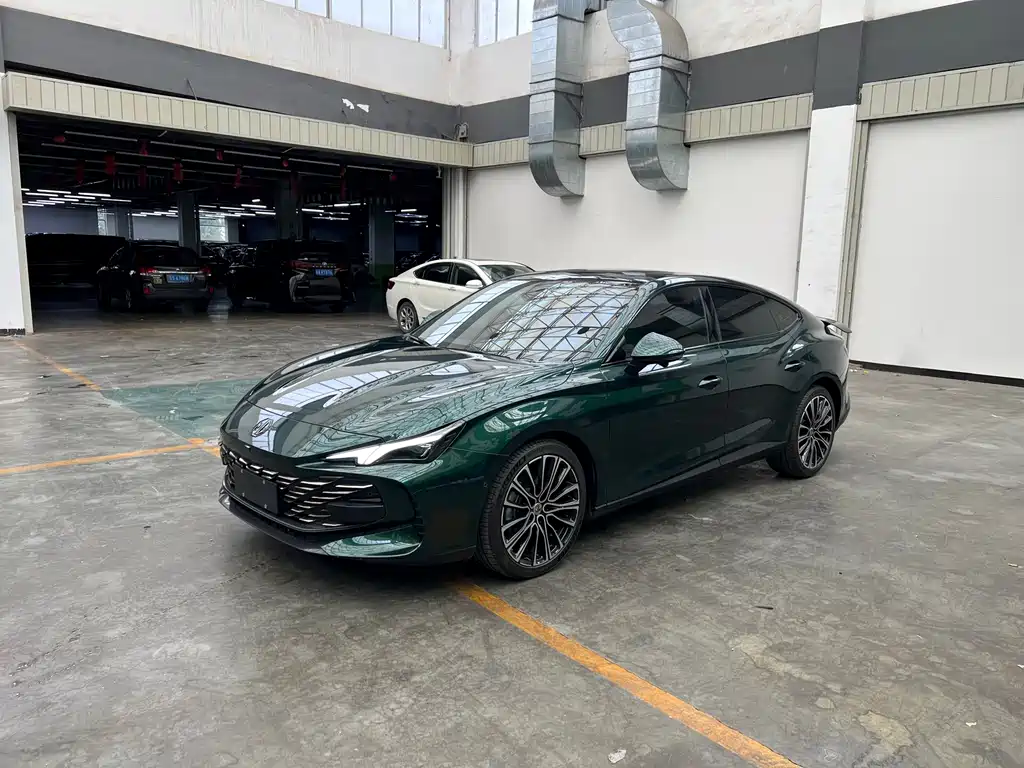 MG7 2023 2.0T Automatic Beauty Hunting Luxury Edition купить на сайте DeffCars