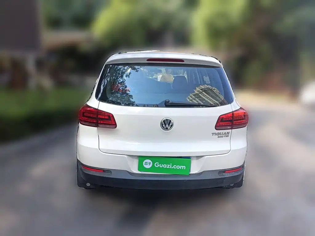 Tiguan 2016 300TSI automatic two-wheel drive comfort version купить на сайте DeffCars