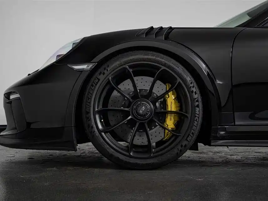 Porsche 911 2018 GT3 RS 4.0L купить на сайте DeffCars