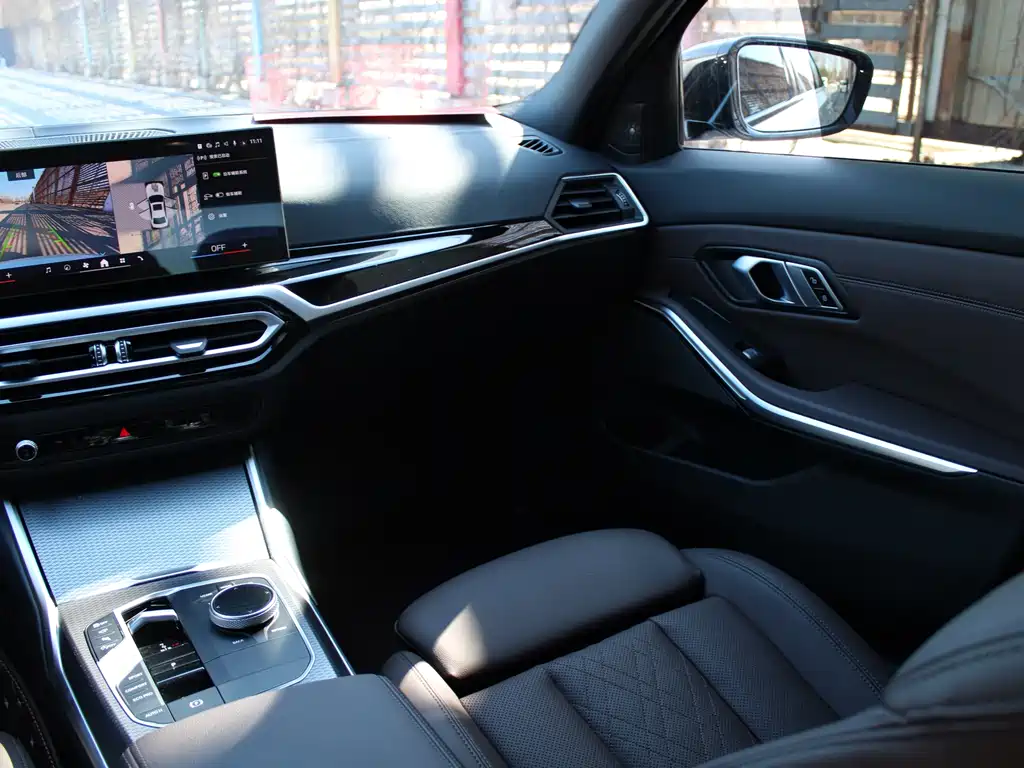 BMW 3 Series 2024 325i M Sports Night Package купить на сайте DeffCars