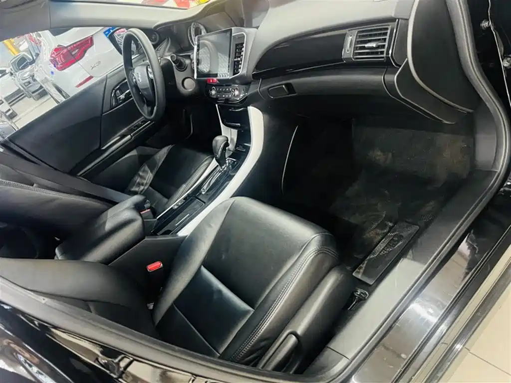 Accord 2016 2.0L Comfort Edition купить на сайте DeffCars