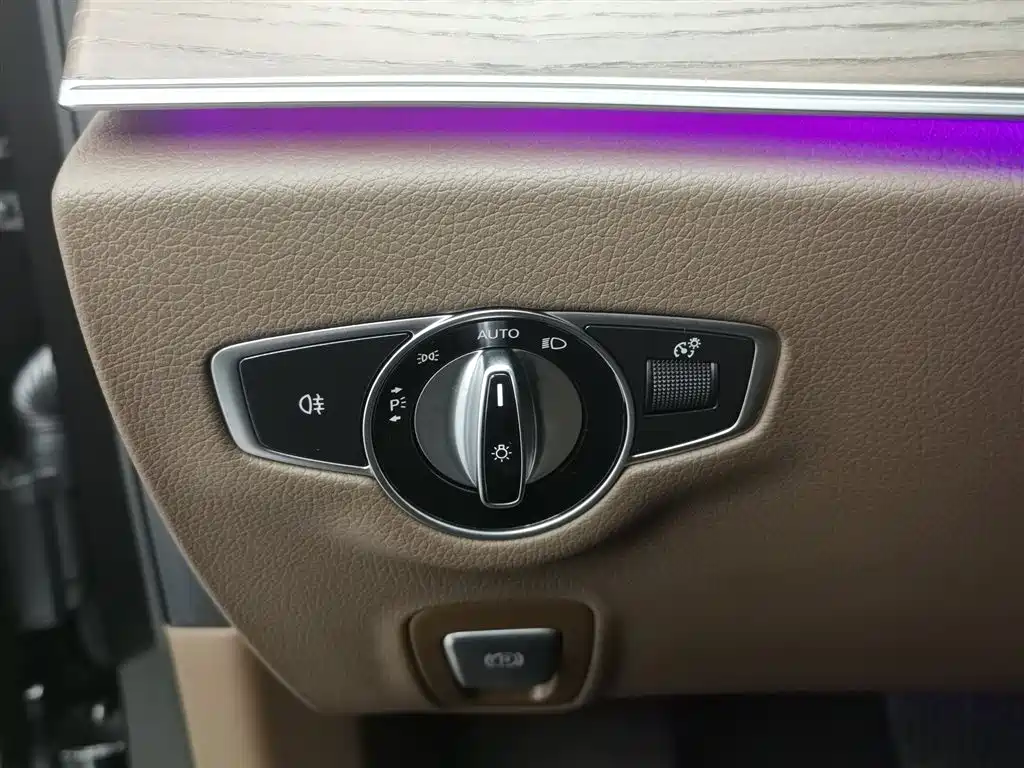 Mercedes-Benz E-Class 2022 Model Two E 300 L Fashion Model купить на сайте DeffCars