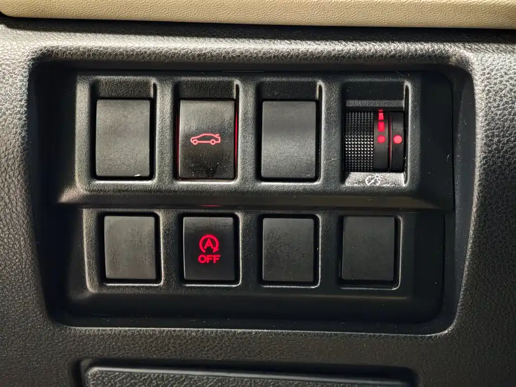 Forester 2022 2.0i AWD Deluxe Edition EyeSight купить на сайте DeffCars