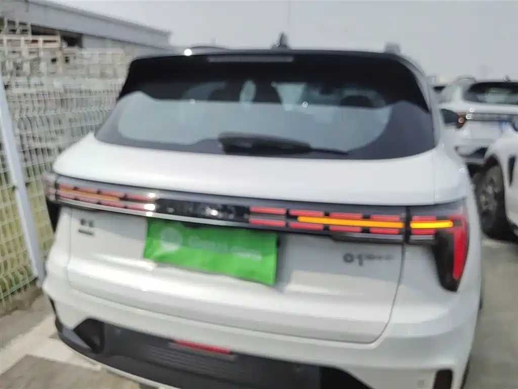 Lynk & Co 01 2023 1.5TD EM-F AM купить на сайте DeffCars