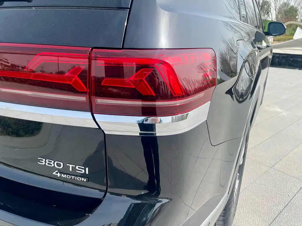 Touron 2024 380TSI four-wheel drive luxury version купить на сайте DeffCars