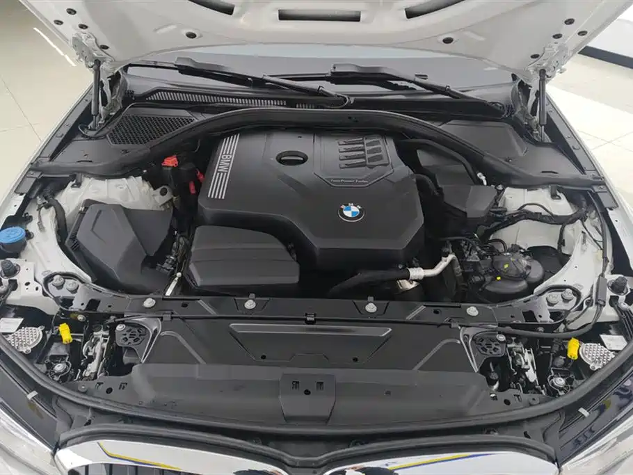 BMW 3 Series 2022 facelift 325i M Sports Package купить на сайте DeffCars