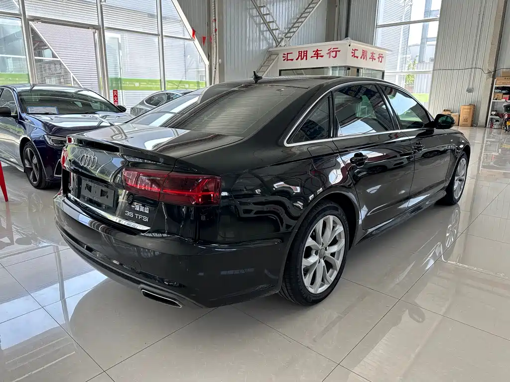 Audi A6L 2018 30th Anniversary Model 35 TFSI Fashion Model купить на сайте DeffCars