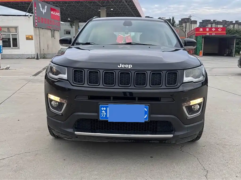Compass 2017 200T Automatic Premium Edition купить на сайте DeffCars