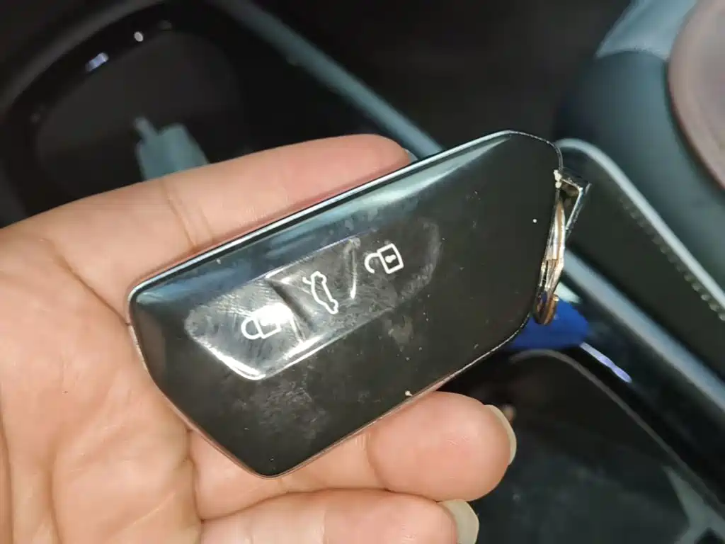 Volkswagen ID.3 2025 Smart Outstanding Edition купить на сайте DeffCars