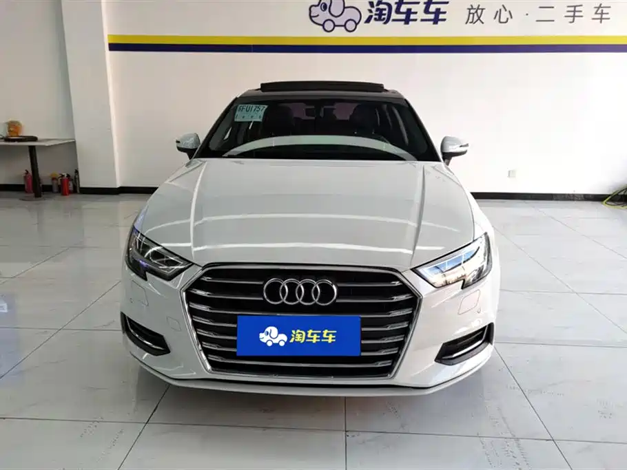 Audi A3 2019 Limousine 35 TFSI Fashion Type National VI купить на сайте DeffCars