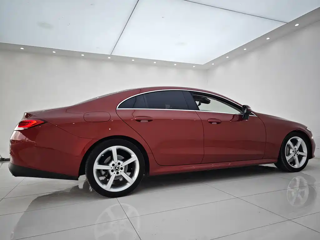 Mercedes-Benz CLS 2018 CLS 300 Dynamic купить на сайте DeffCars