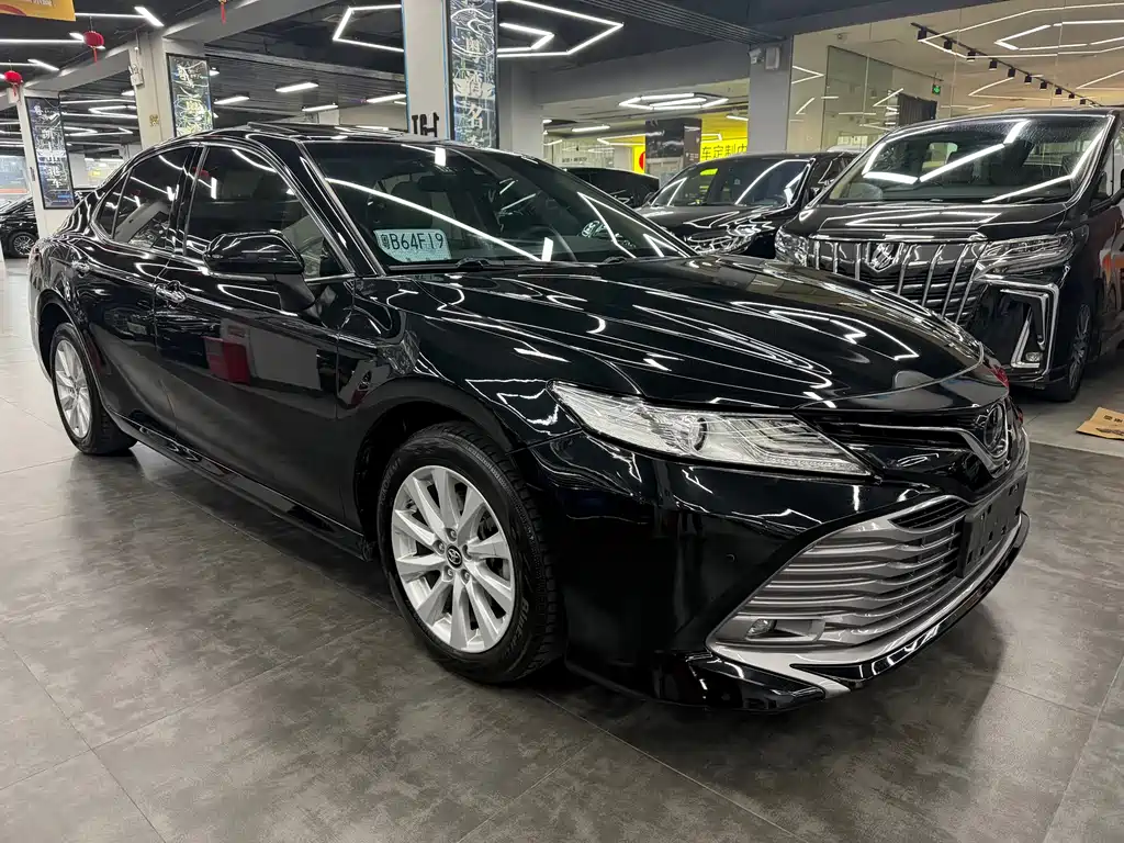 Camry 2019 2.0G Deluxe Edition National V купить на сайте DeffCars