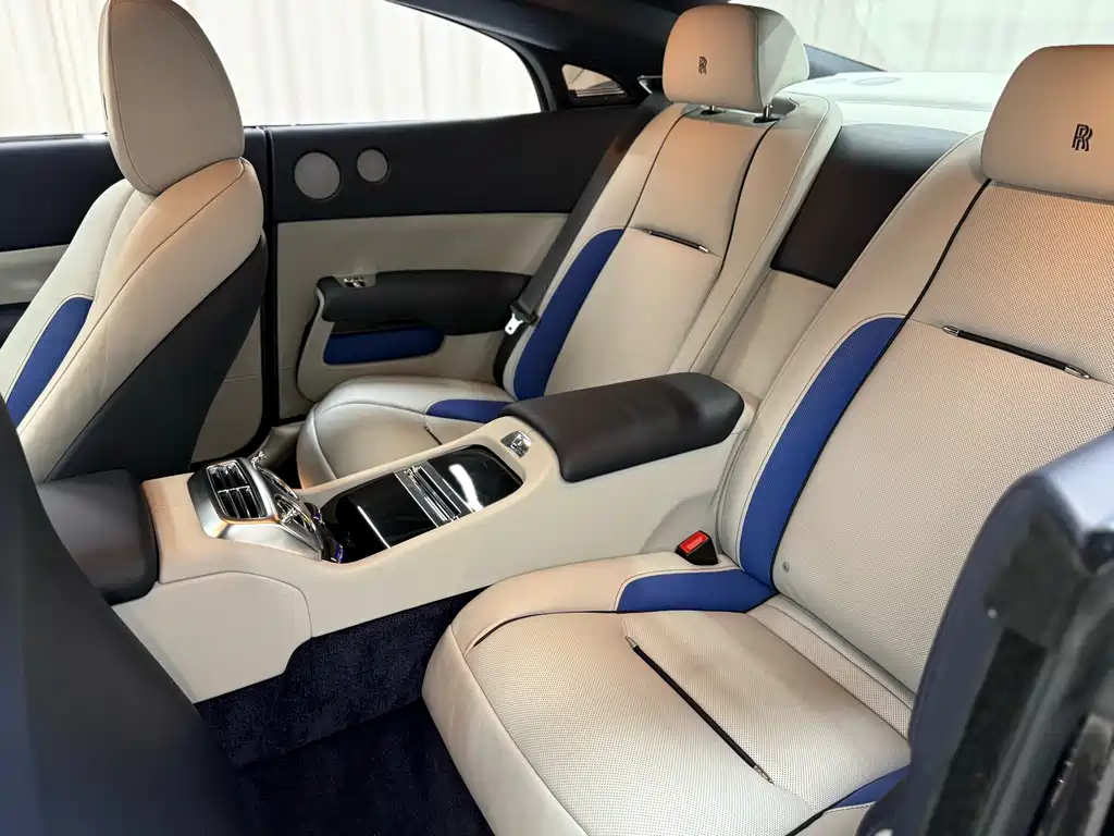 Phantom 2018 6.6T standard model купить на сайте DeffCars