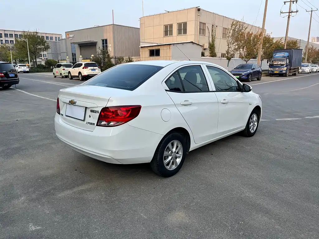 Sail 2018 Sail 3 1.5L Manual Ideal Sunroof Edition купить на сайте DeffCars