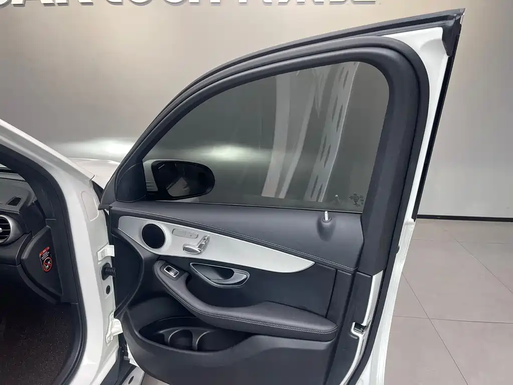 Mercedes-Benz GLC 2022 facelift second GLC 260 L 4MATIC dynamic version купить на сайте DeffCars