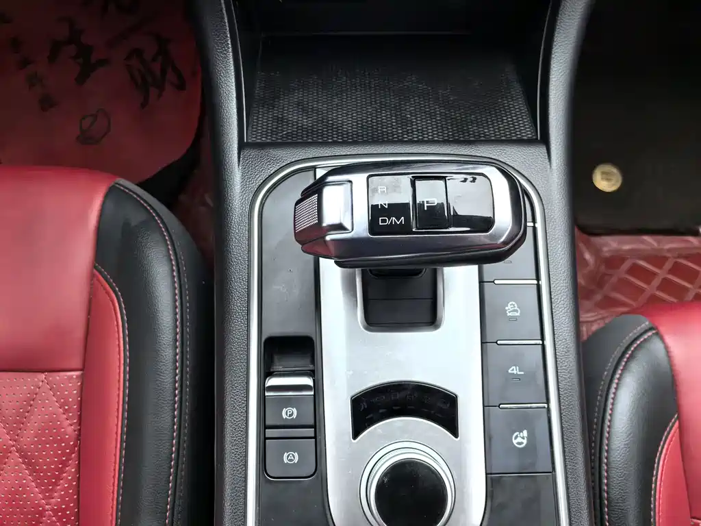 Gun 2020 2.0T off-road version automatic diesel four-wheel drive high-end version GW4D20M купить на сайте DeffCars