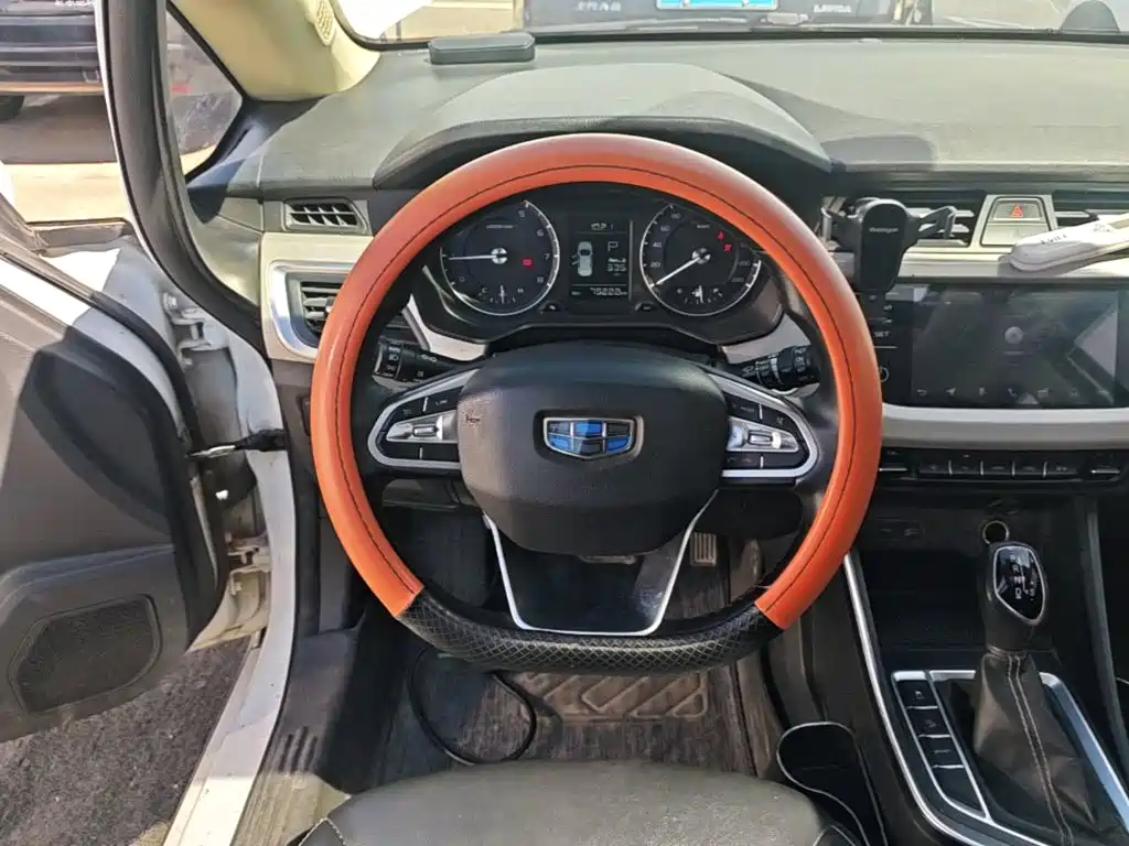Vision X3 2020 1.5L CVT premium model купить на сайте DeffCars