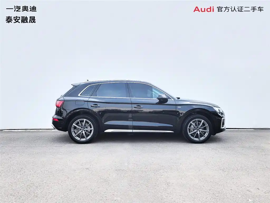Audi Q5L 2022 facelift 40T luxury and dynamic model купить на сайте DeffCars