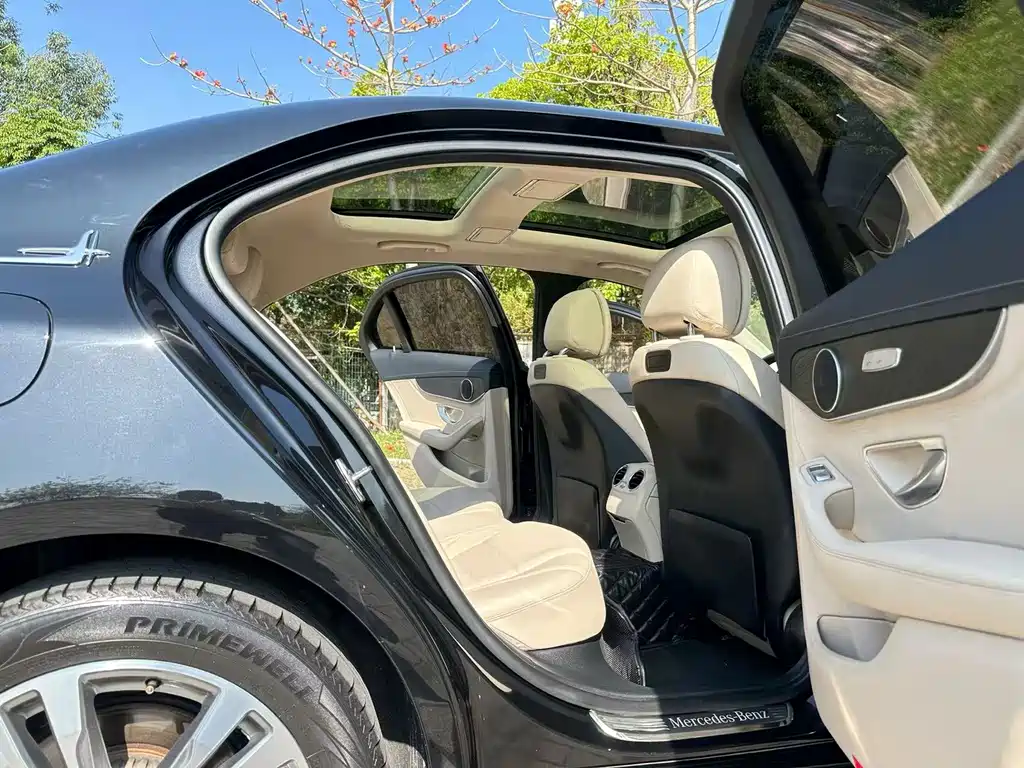 Mercedes-Benz C-Class 2017 C 200 L Sports Edition купить на сайте DeffCars