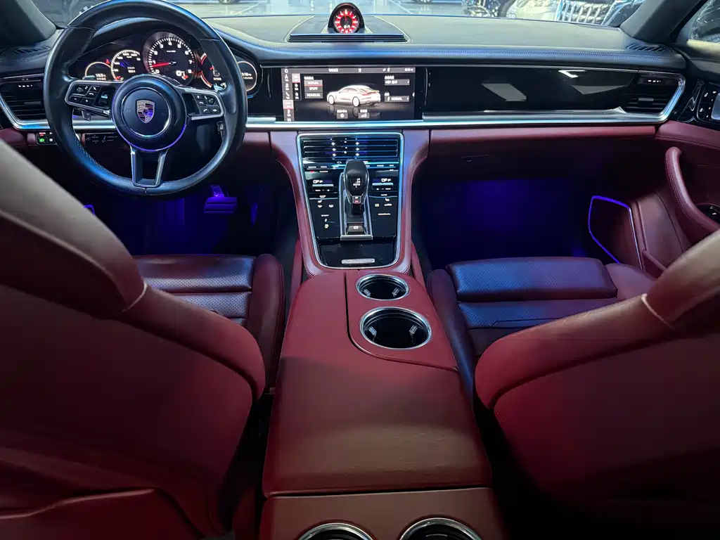 Panamera 2019 Panamera Executive Extended Edition 2.9T купить на сайте DeffCars