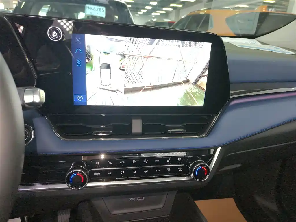 Explorer Plus 2024 102km RS Ultimate Edition купить на сайте DeffCars