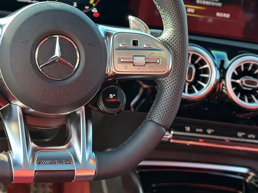 Mercedes-Benz A-Class AMG 2023 AMG A 35 L 4MATIC купить на сайте DeffCars