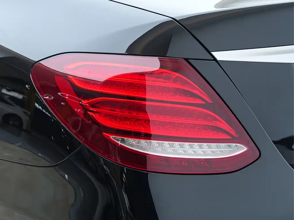 Mercedes-Benz E-Class 2020 E 300 L Luxury Model купить на сайте DeffCars