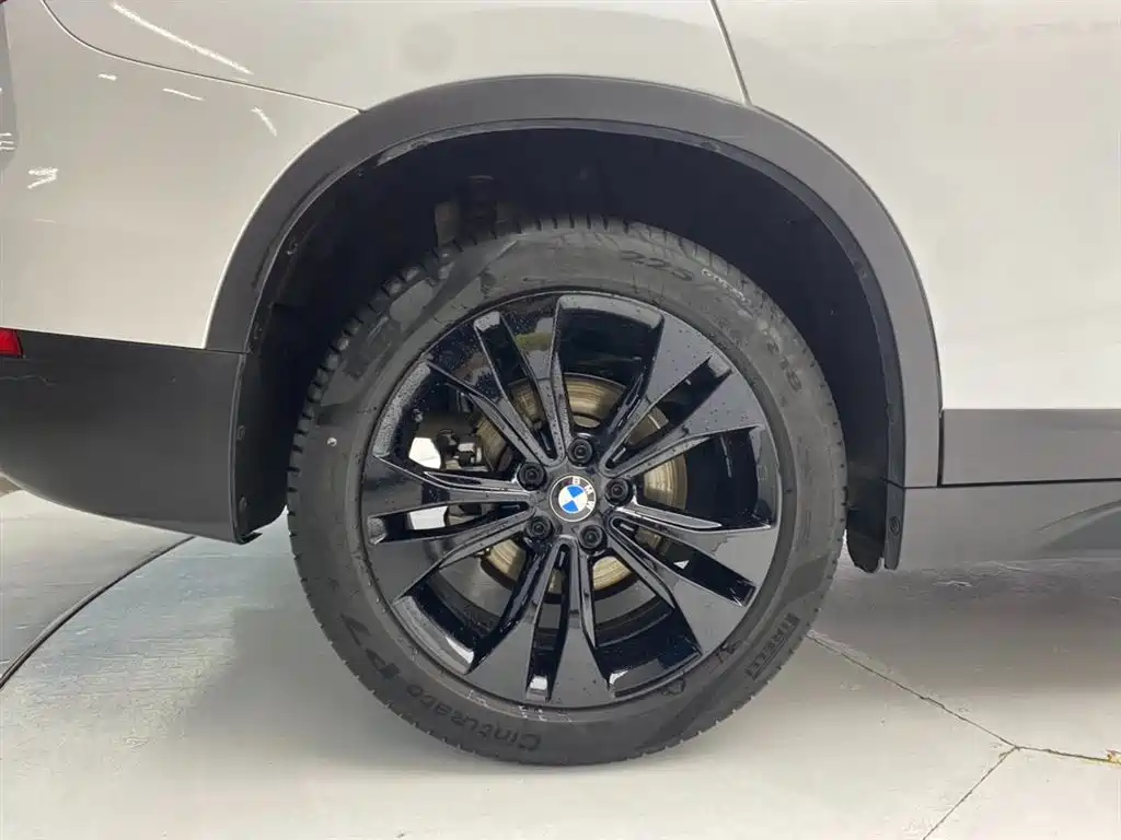 BMW X1 2021 sDrive20Li Fashion Model купить на сайте DeffCars