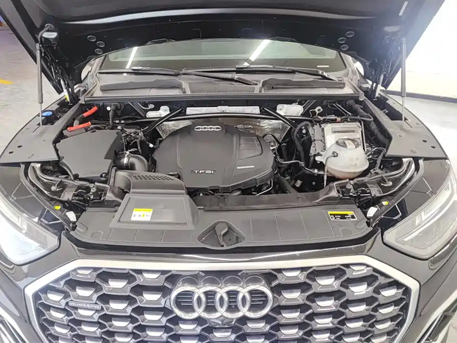 Audi Q5L Sportback 2021 40 TFSI luxury model купить на сайте DeffCars