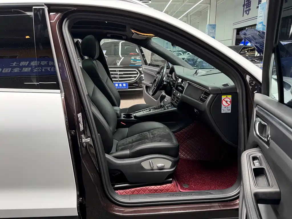 Macan 2022 Macan 2.0T купить на сайте DeffCars
