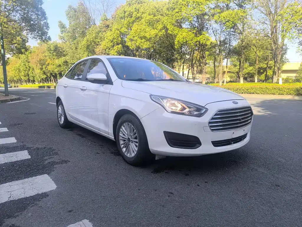 Escort 2017 facelift 1.5L automatic comfort model купить на сайте DeffCars