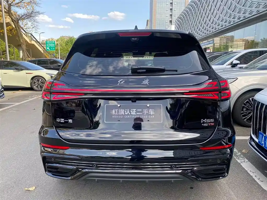 Hongqi HS5 2026 2.0T two-wheel drive Xuanying Edition купить на сайте DeffCars